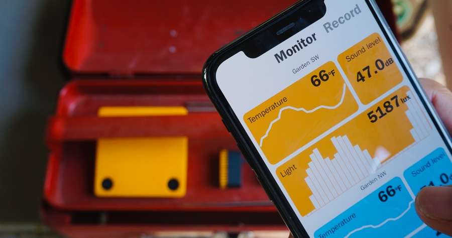 Pickup app displaying Monitor screen (a dashboard) with visual sensor data